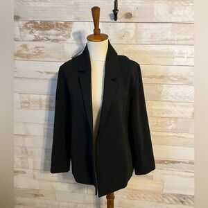 NWT Eileen Fisher size M black blazer
